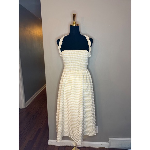 Le Lis Dresses & Skirts - Le Lis Collection Yellow Gingham Smocked Midi Dress Ruffle Back Tie Womens M